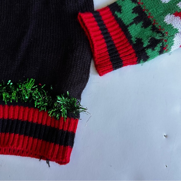 No Boundaries Ugly Christmas Sweater - Picture 3 of 8